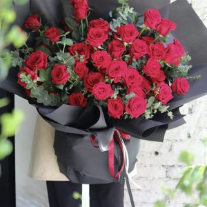 50朵紅玫瑰鮮花束