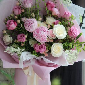 芍藥玫瑰鮮花束