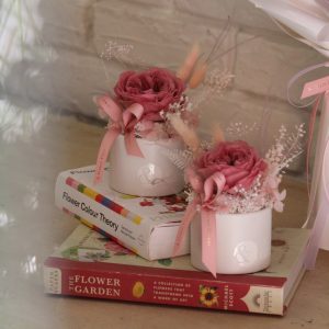 甜蜜系小型圓桌花