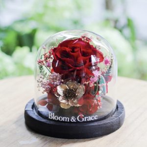 精緻紅色玫瑰小玻璃花盅